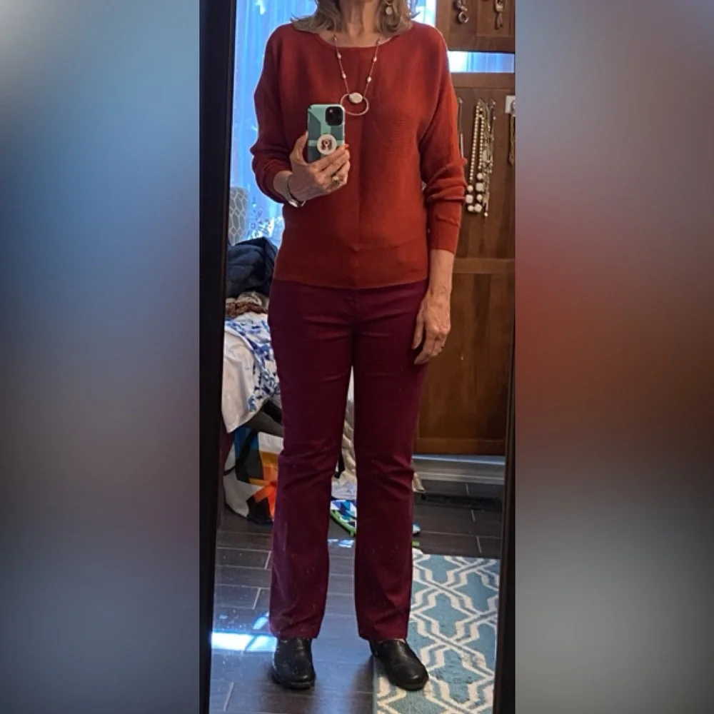 St John’s Bay straight leg Jean burgundy wine Size 10 petite - Picture 12 of 16